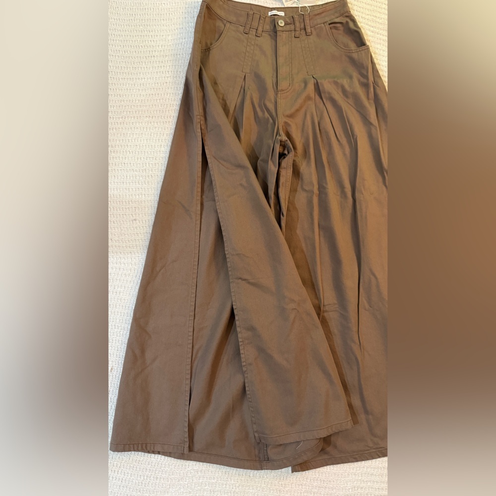 NWT Gloria Jeans Brown Wide Leg Pleated Slit Pants L - Picture 3 of 14